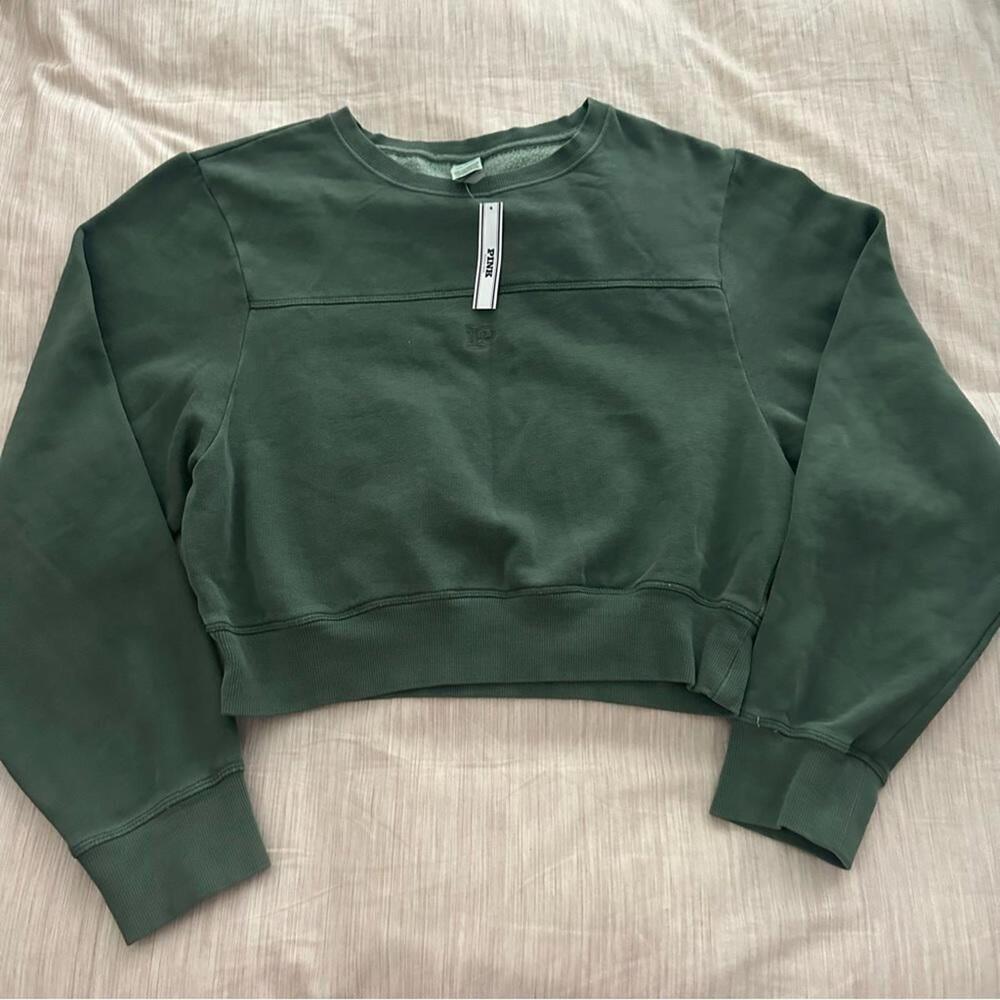 PINK Victorias Secret Cropped Pullover Sweater